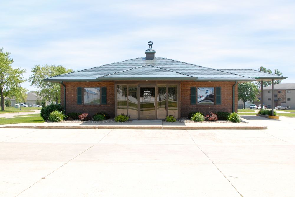 FARMERS STATE BANK 905 Jon Rd, Dunkerton, Iowa Banks & Credit