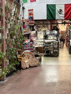 Mercado de Artesanías La Ciudadela by null