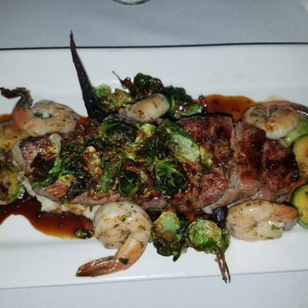 Volcano Union Inn + Pub - Flank steak and prawns - Bed & Breakfast Near Me - Volcano, California Volcano Union Inn + Pub - Flank steak and prawns - Bed & Breakfast Near Me - Volcano, California