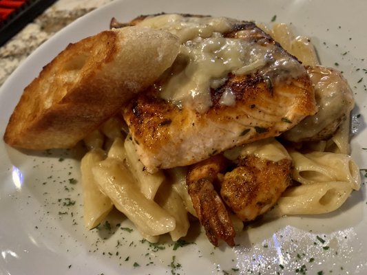 The Catch Seafood and Oyster Bar by null
