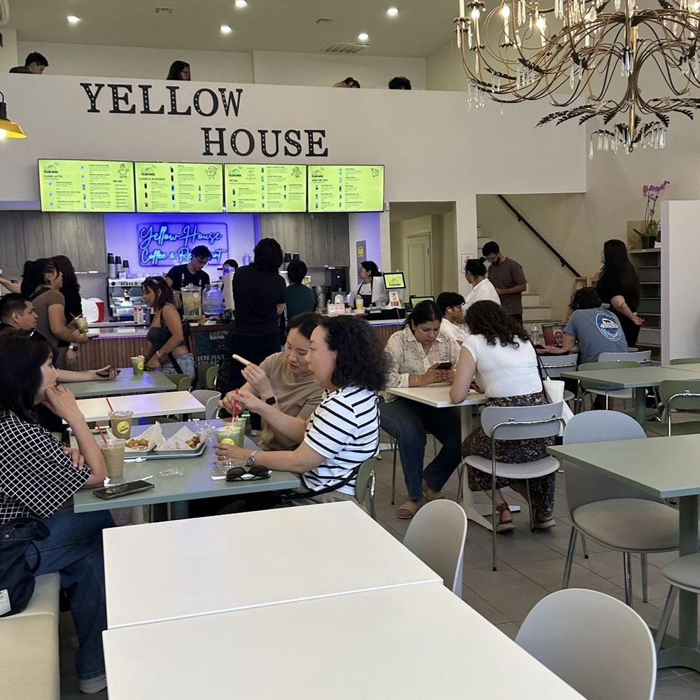 Yellow House Cafe - Cafes Near Me - Northridge, California Yellow House Cafe - Cafes Near Me - Northridge, California