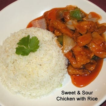 Round Square Restaurant - Vietnamese Near Me - London, XGL
