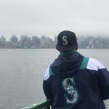 Bainbridge Island Ferry - Ferries Near Me - Seattle, Washington