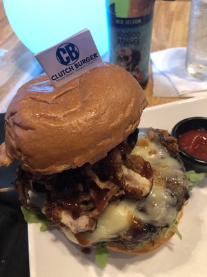 Clutch Burger by null