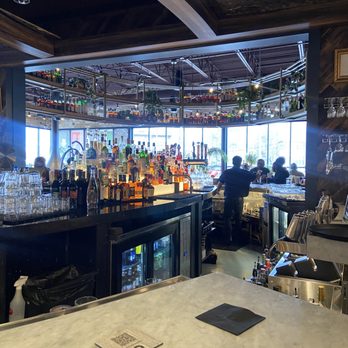 Puttery - Bar - New American Near Me - Charlotte, North Carolina