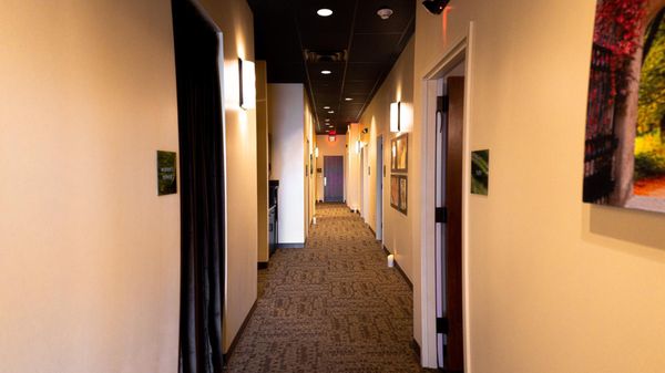 Spavia Day Spa Clark Commons - Image 4