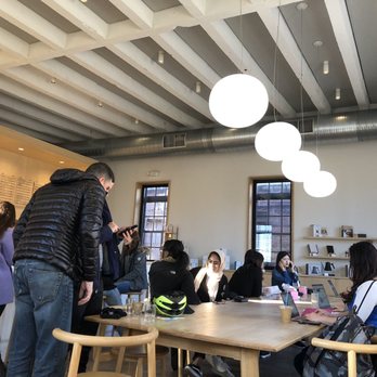 Blue Bottle Coffee - Georgetown - Coffee & Tea Near Me - Washington, DC, District of Columbia