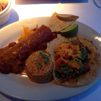 Doce Mesas - Cinco - Mexican Near Me - Dallas, Texas