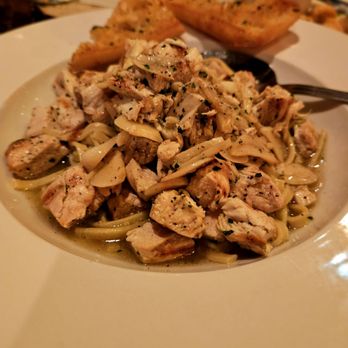 Laurenzo's Restaurant - Steakhouses Near Me - Houston, Texas