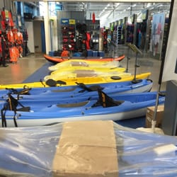 Decathlon - Want a canoe? Come here!