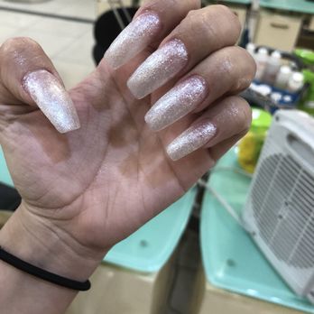 Diamond Nails & Spa - Nail Salons Near Me - Montclair, California