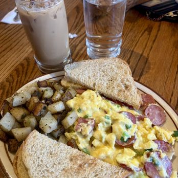 Fire Sign Cafe - kielbasa scramble & vanilla latte - American Near Me - Tahoe City, California Fire Sign Cafe - kielbasa scramble & vanilla latte - American Near Me - Tahoe City, California