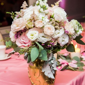 Fabbrini's Flowers - Florists Near Me - Hoffman Estates, Illinois