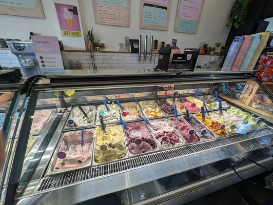 Mubble - Handcrafted Ice Cream, Smoothies, Juice by null