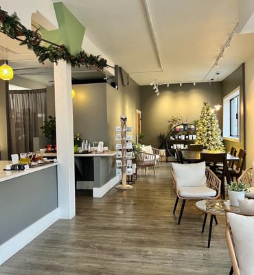 Macadons Cafe Renton by null