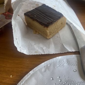 Volcano Hot Bread Kitchen - Bakeries Near Me - Reservoir, VIC