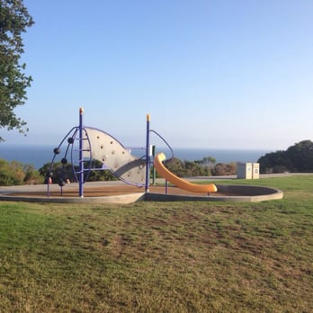 Malibu Bluffs Park - Playground for the kids - Parks Near Me - Malibu, California Malibu Bluffs Park - Playground for the kids - Parks Near Me - Malibu, California
