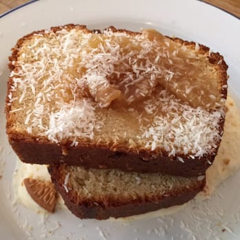 Brunch & Cake - Toasted Coconut Bread with Cream Cheese and Poached Pears - Breakfast & Brunch Near Me - Barcelona, B