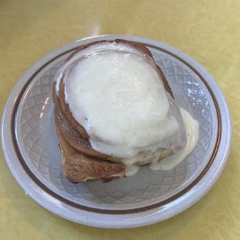Conjure Coffee - Cinnamon roll-must try!!!! - Coffee & Tea Near Me - Fort Wayne, Indiana