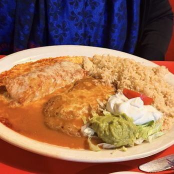Angel's Rock House - Relleno and enchiladas - Mexican Near Me - Lakeport, California