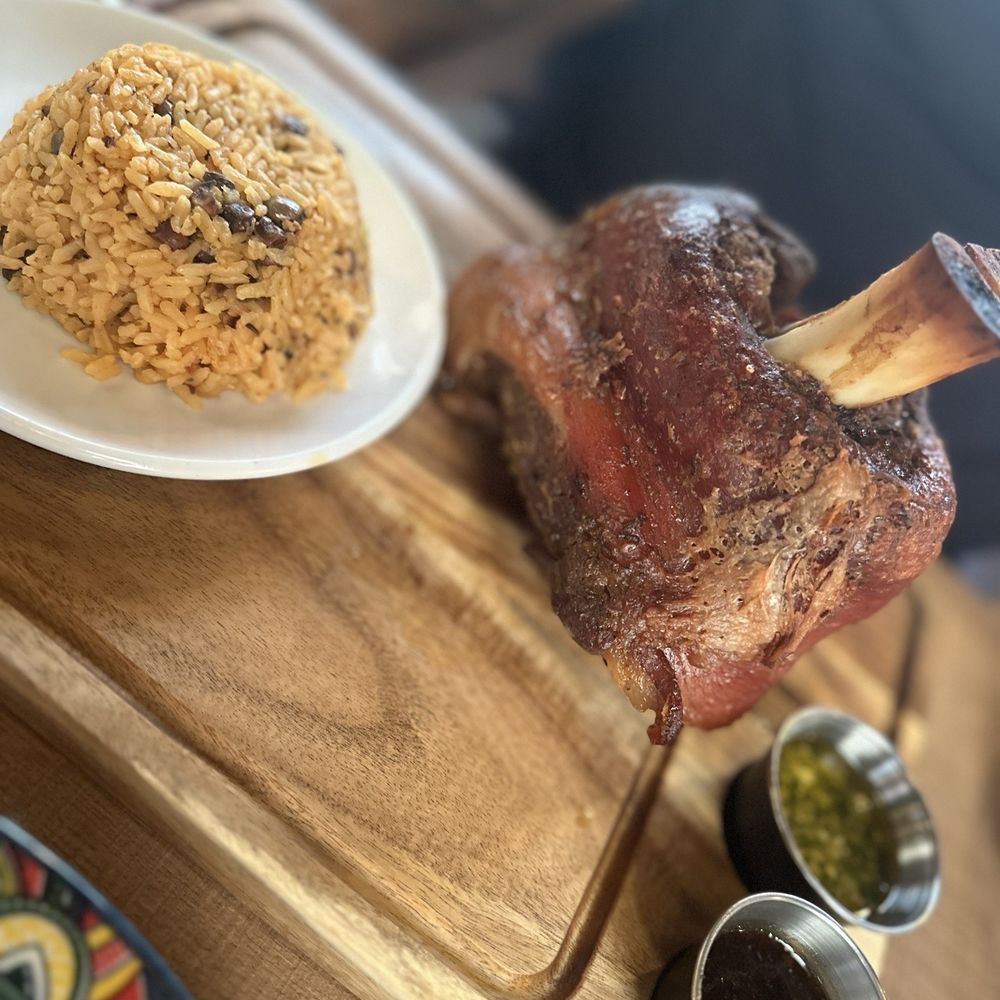 Mamajuana - Puerquito Mamajuana with a side of plátano maduros (which was not pictured) - Latin American Near Me - Philadelphia, Pennsylvania