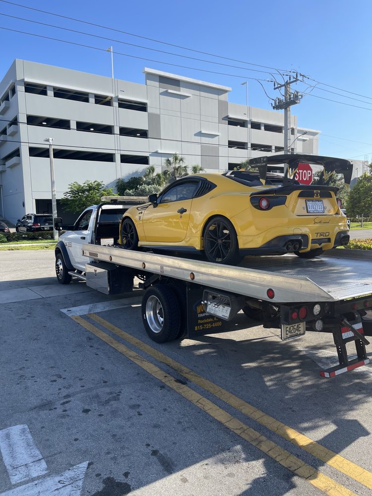 TOEK’S TOWING 11 Photos Wilton Manors, Florida Towing Phone