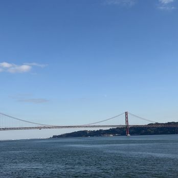 Ponte 25 de Abril - Landmarks & Historical Buildings Near Me - Lisbon, 11 Ponte 25 de Abril - Landmarks & Historical Buildings Near Me - Lisbon, 11