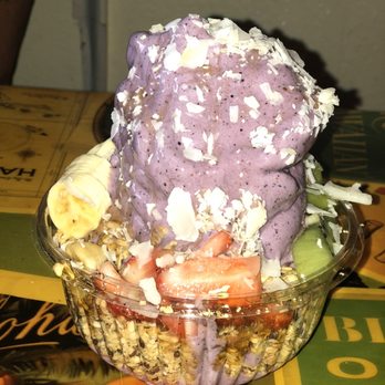 Makani's Magic Pineapple Shack - Juice Bars & Smoothies Near Me - Hilo, Hawaii