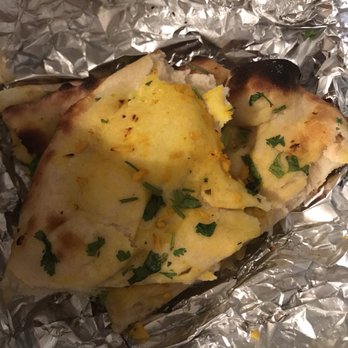 Raj Indian Cuisine - Garlic naan, wasn't very good :( - Indian Near Me - Oakland, California