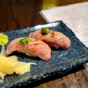 Izakaya Uosan - Wagyu nigiri ($9.50 per piece) - Izakaya Near Me - Honolulu, Hawaii