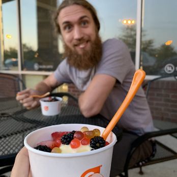 Orange Leaf Frozen Yogurt - Love me some frozen yogurt - Ice Cream & Frozen Yogurt Near Me - Pickerington, Ohio