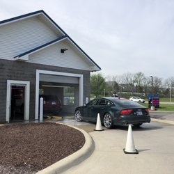 Zippy Auto Wash - Entering the drive-through car wash.