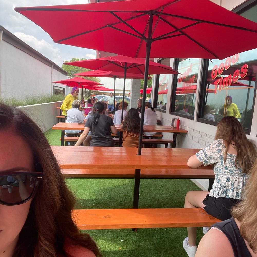 Hamby's - outside patio - Brewpubs Near Me - Boerne, Texas