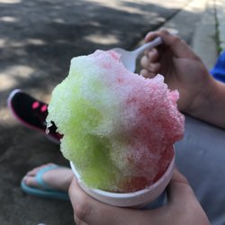 Tad's Shaved Ice - Tiger's Blood/Green Apple