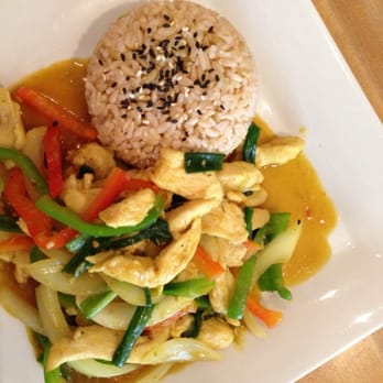 Saigon Cafe - Chicken with Rice (Sorry... I can't remember the exact name of the dish). - Vietnamese Near Me - Saint Louis, Missouri