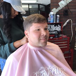 Savages Barbershop