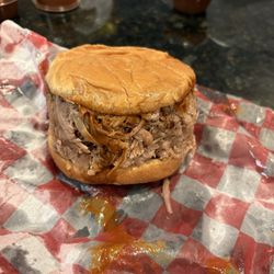 Little Pigs Barbecue of Anderson - Bbq sandwich