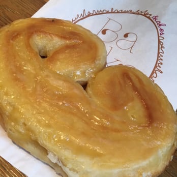Bakery&Cakes - Palmera, still dreaming of this pastry - Desserts Near Me - Zaragoza, Z Bakery&Cakes - Palmera, still dreaming of this pastry - Desserts Near Me - Zaragoza, Z