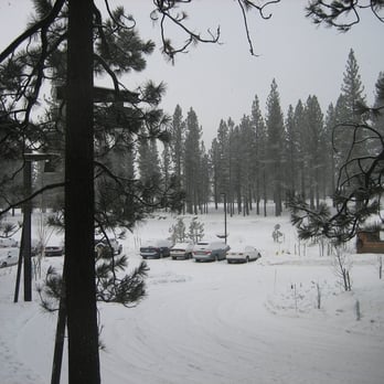 Hampton Inn & Suites Tahoe - view from the room - Hotels Near Me - Truckee, California Hampton Inn & Suites Tahoe - view from the room - Hotels Near Me - Truckee, California