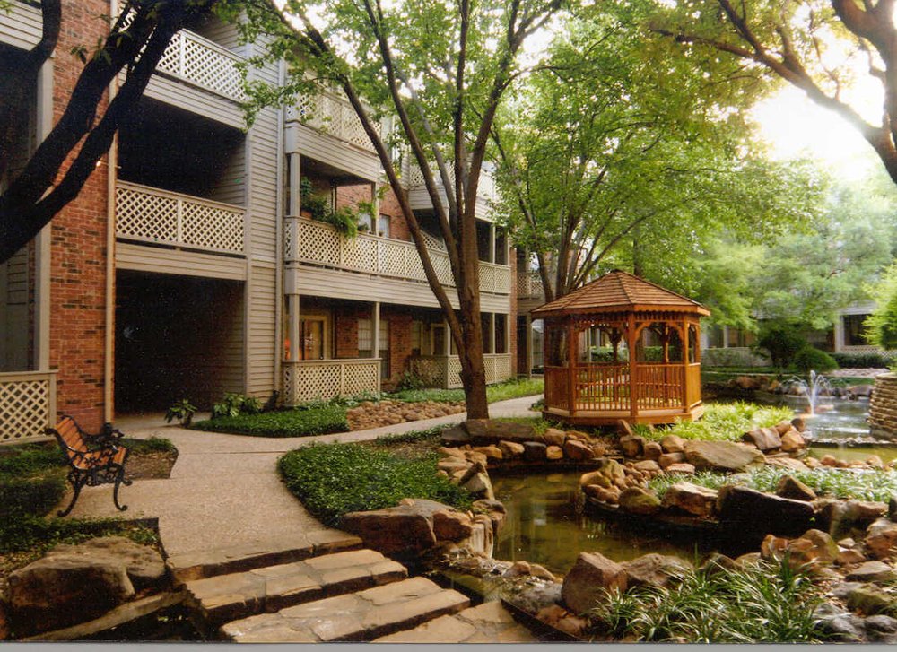 PARKFORD OAKS Updated August 2024 13 Reviews 3443 Mahanna St