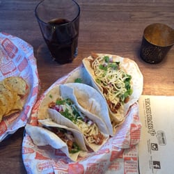 Taco Bar - 3 different standard tacos, i had higher hopes, especially if i have to bite my teeth into these blend tastes!