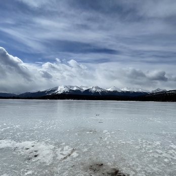 Pyramid Lake - Boating Near Me - Jasper