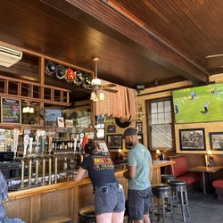 Hose 22 - Bar area