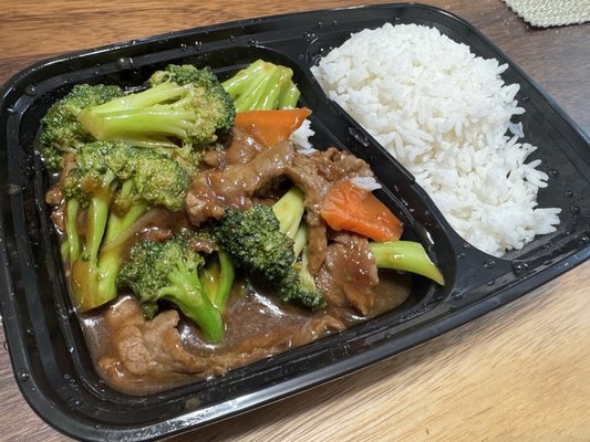 Très Yan & Wu by null