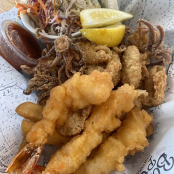 Boatyard Pub - Captain's Combo - Bars Near Me - Ventura, California Boatyard Pub - Captain's Combo - Bars Near Me - Ventura, California