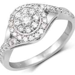 Langlois - Beautiful round shaped diamond ring ML 5248