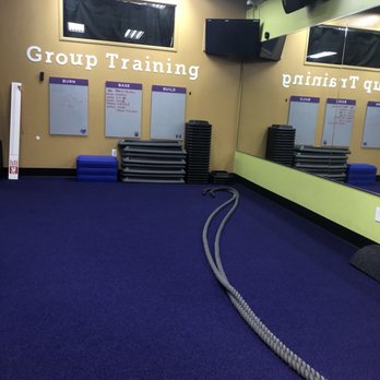 Anytime Fitness - Gyms Near Me - Giddings, Texas