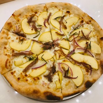 Threadbare Cider House - Roasted Apple - Pizza Near Me - Pittsburgh, Pennsylvania Threadbare Cider House - Roasted Apple - Pizza Near Me - Pittsburgh, Pennsylvania