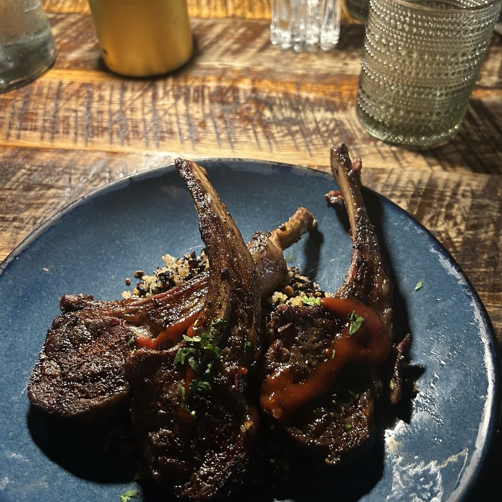 Le Chick - Lamb chops - Cocktail Bars Near Me - Miami, Florida Le Chick - Lamb chops - Cocktail Bars Near Me - Miami, Florida