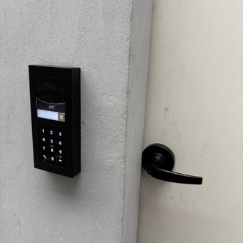 JB Tech - This is a 2N door station used for entering and exiting the building. - TV Mounting Near Me JB Tech - This is a 2N door station used for entering and exiting the building. - TV Mounting Near Me